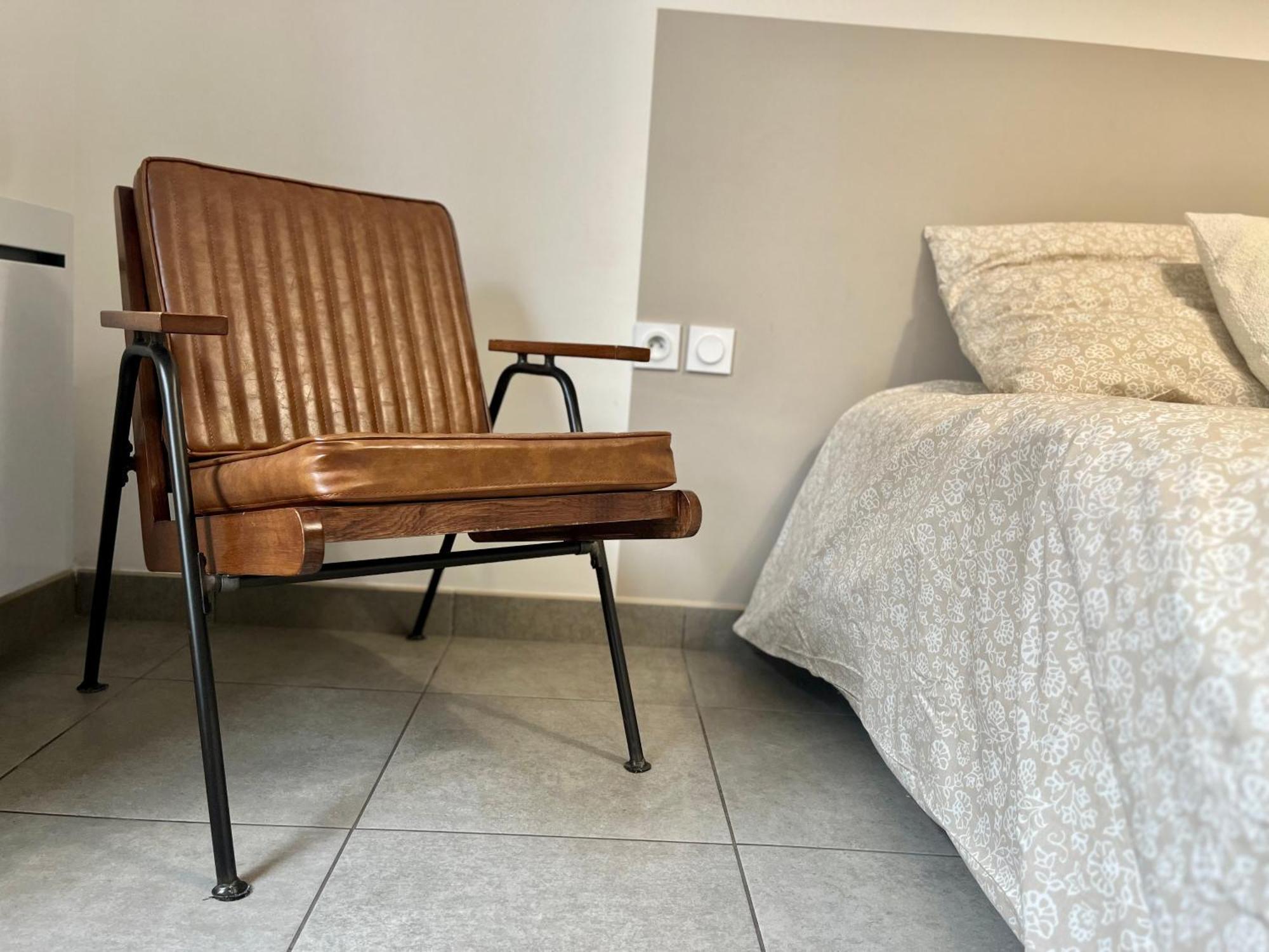 Suite Danbury Lyon Eksteriør billede