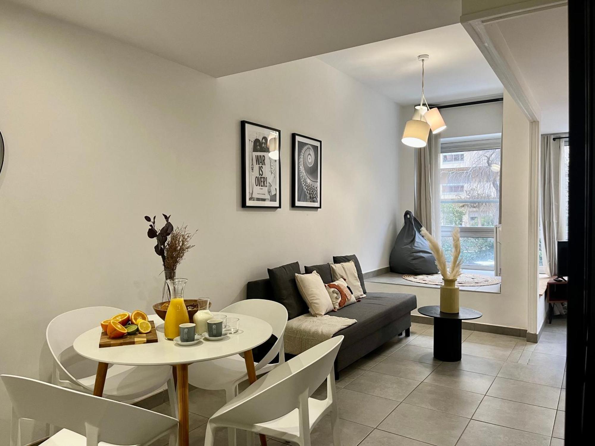 Suite Danbury Lyon Eksteriør billede