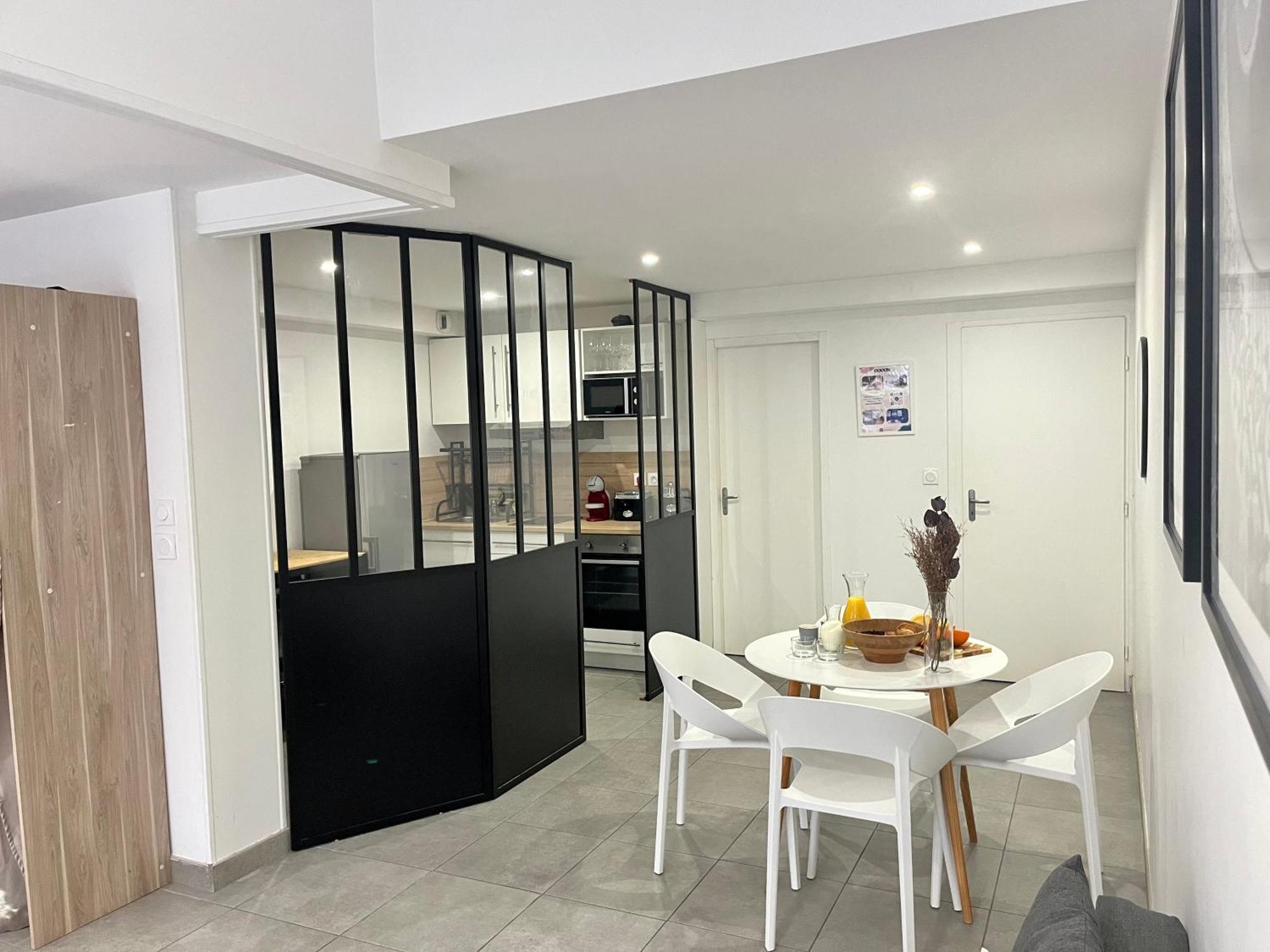 Suite Danbury Lyon Eksteriør billede